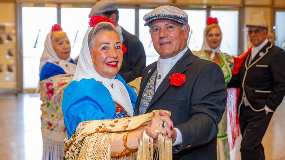 Antonio Sánchez y Araceli Lorenzo, de la Asociación Chotis Siempre Madrid.