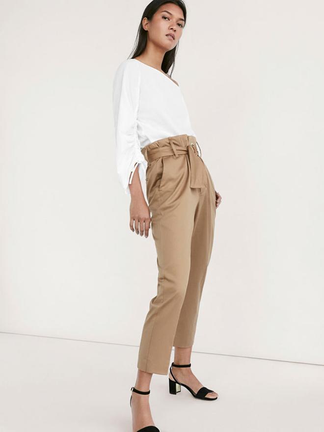 Pantalón estilo chino beige con nudo, Massimo Dutti