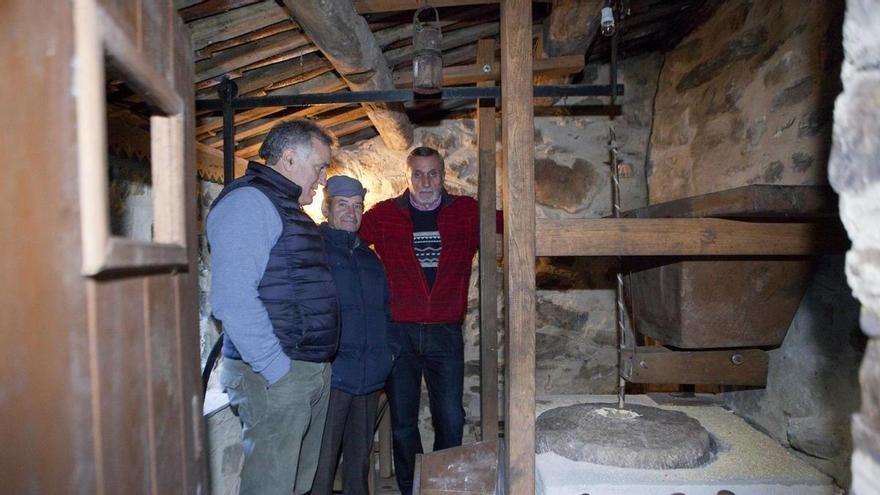 Olegario González presenta su libro "Si los montes hablaran" en la Casa de Cultura de Laviana el 9 de abril