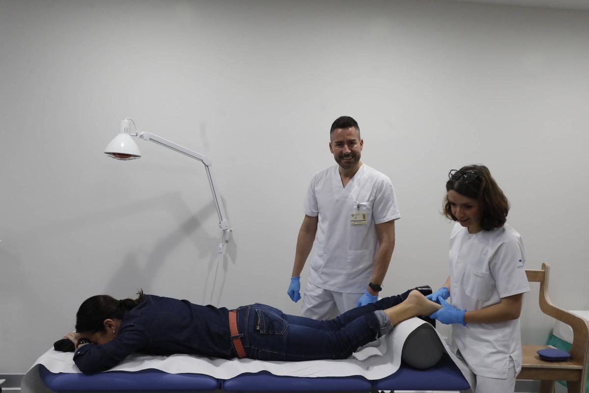 Primer día del nuevo centro de salud de Sotrondio