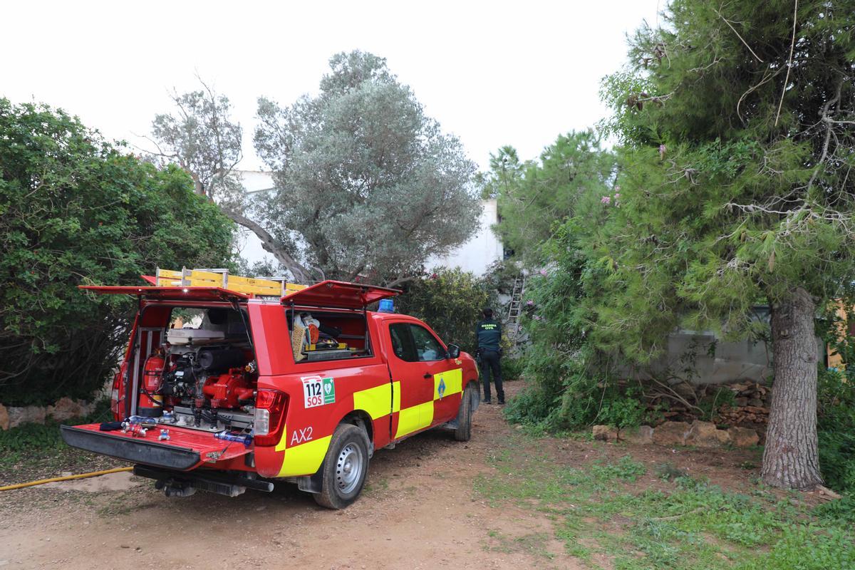 Las imágenes del incendio en Formentera en el que ha muerto un hombre de 39 años