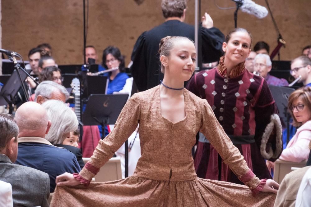 La Unió Musical d'Alaquàs interpreta "La Fulla de Malva".