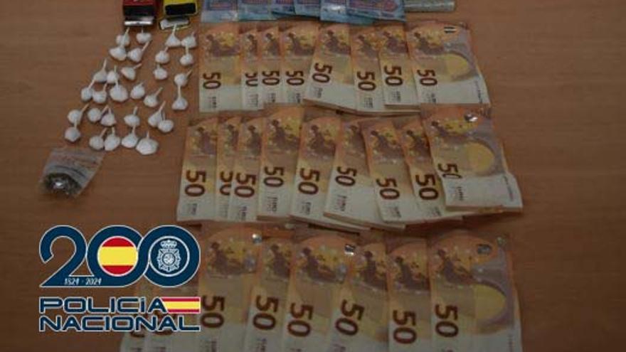 Detenido en Plasencia con más de 30 dosis de cocaína para venderlas por el método de &quot;telecoca&quot;