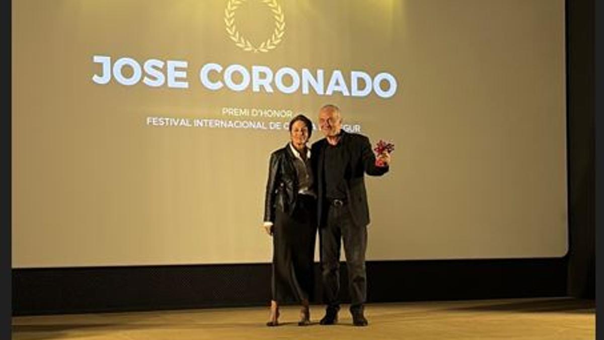 José Coronado, recollint el premi d'honor del Festival de Begur.