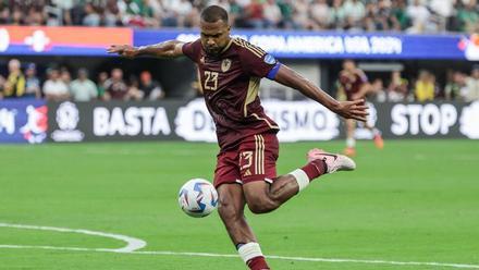 Rondón, líder en Venezuela