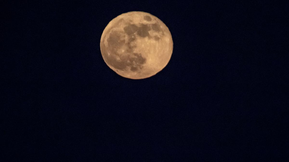 Así se ha visto la superluna de sangre sobre Mallorca