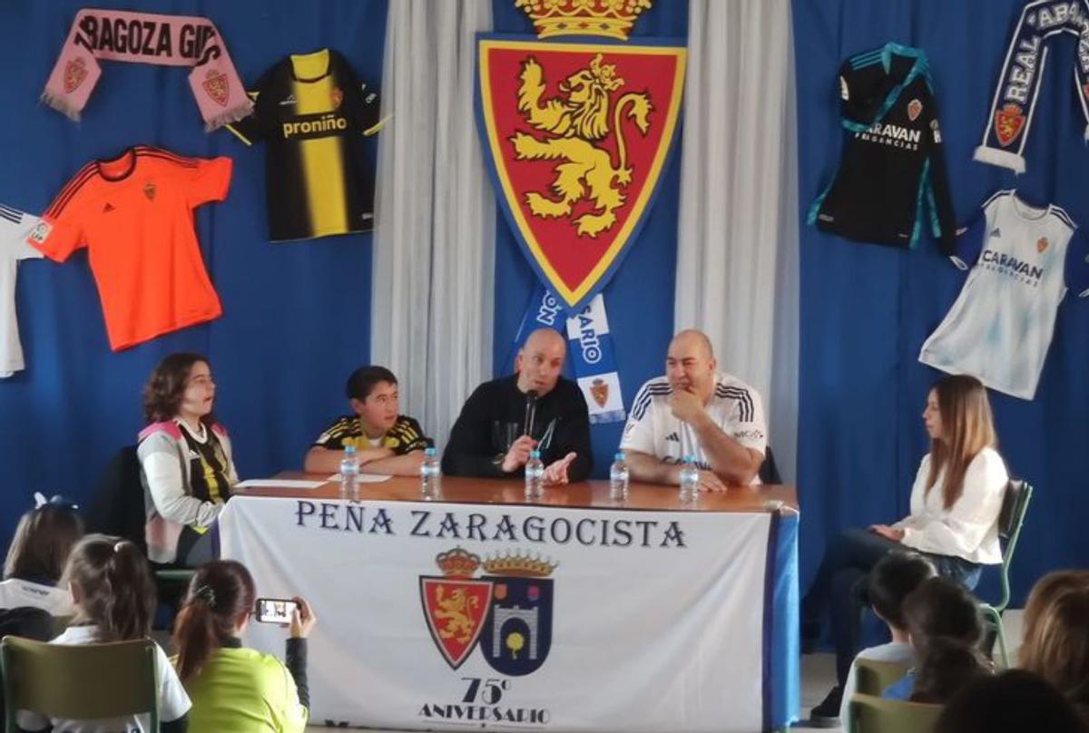 César Lainez asistió a la presentación.