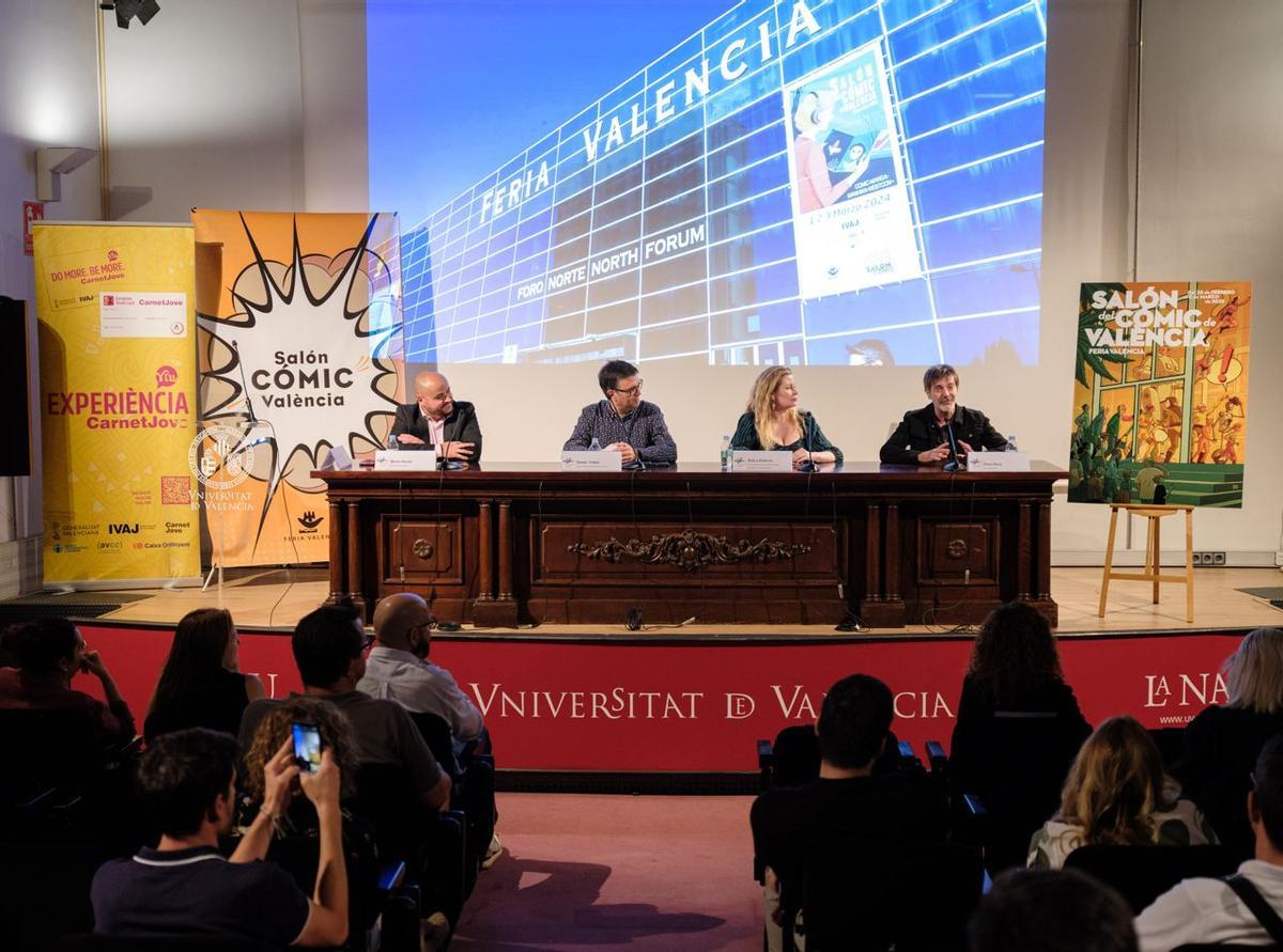 Un momento del acto de presentación del cartel de Paco Roca.