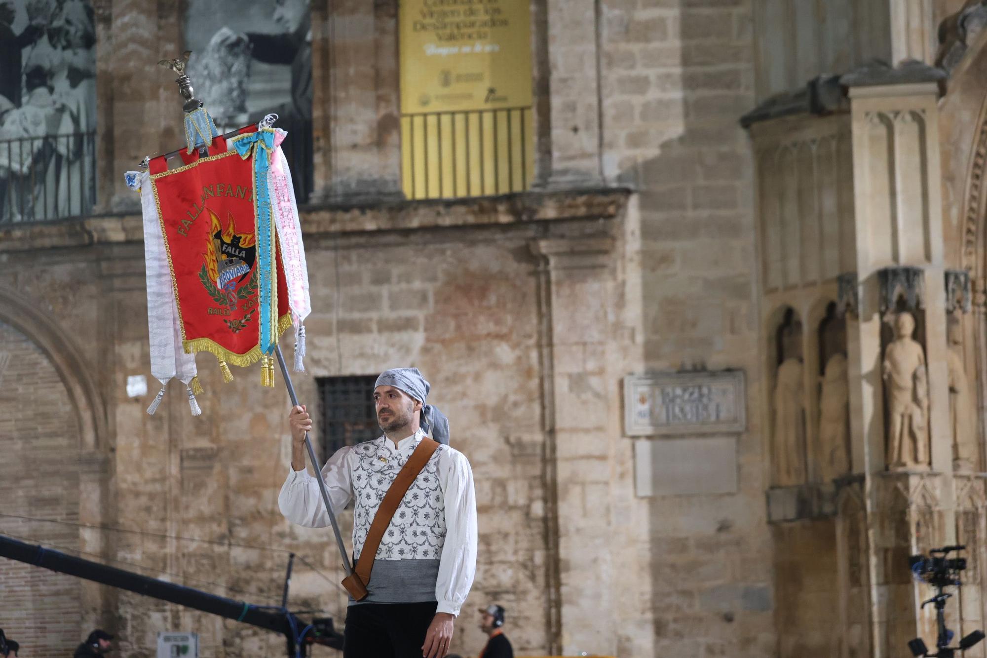 Búscate en el primer día de la Ofrenda en la calle San Vicente entre las 23 y las 24 horas