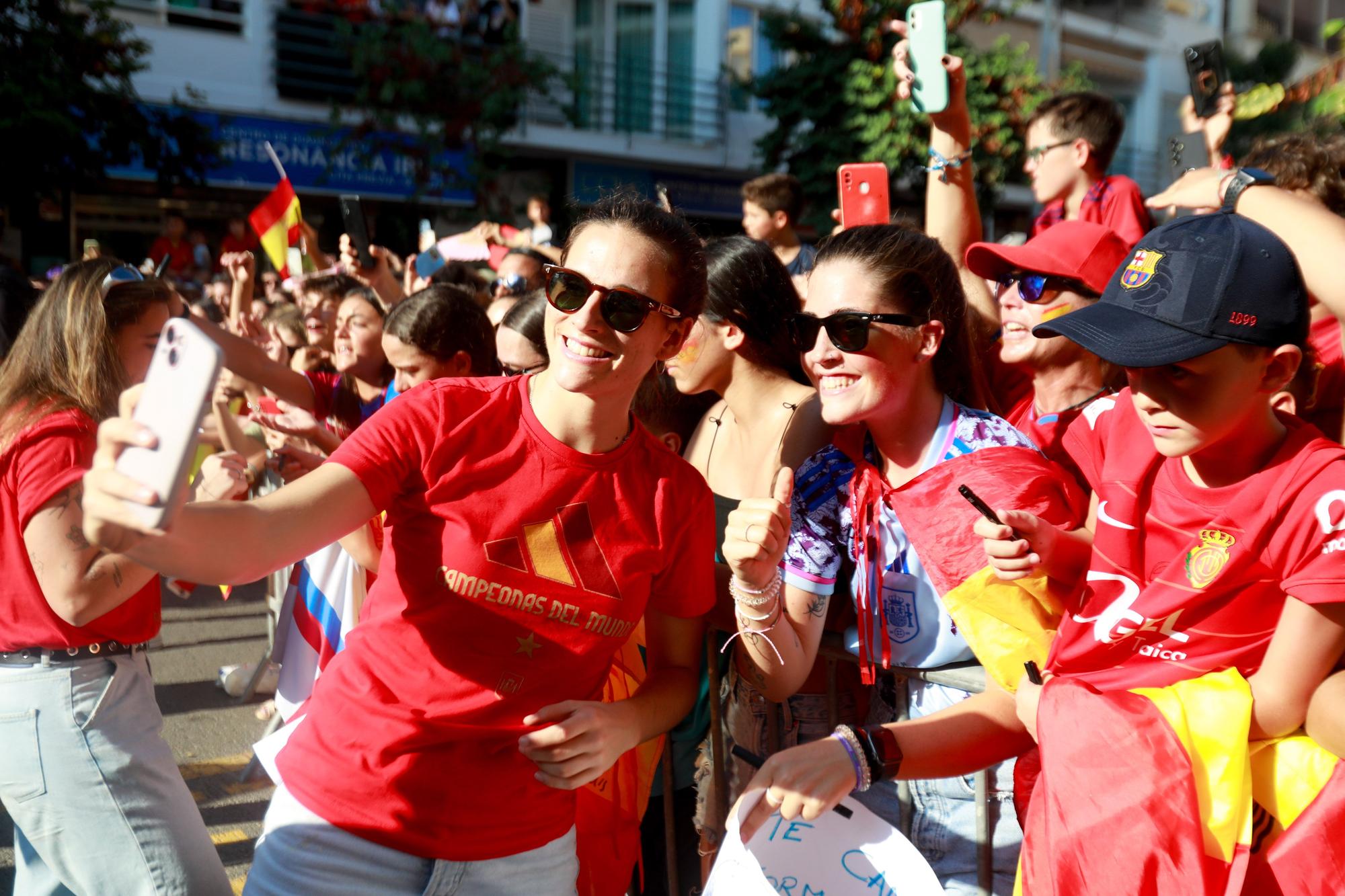 Mira todas las fotos de la Selección Española de Fútbol Femenino en Ibiza