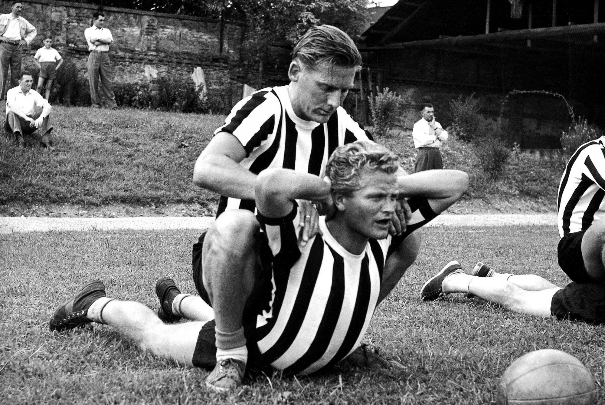 Boniperti, durante un entrenamiento.