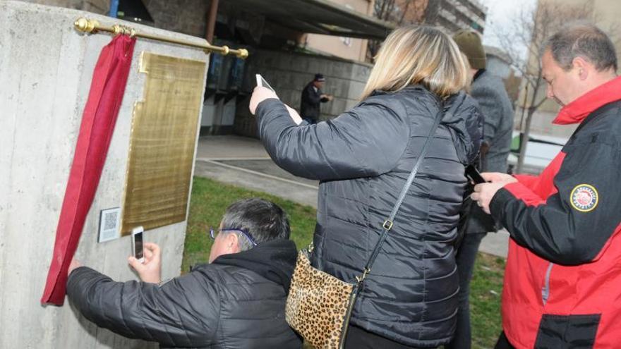 Inauguració de la placa, el gener del 2017