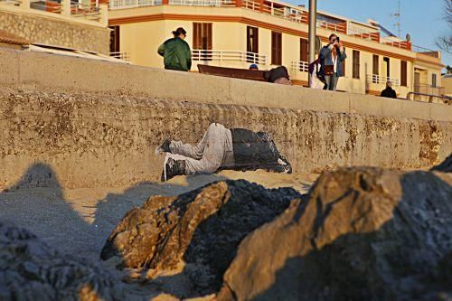 gleichgueltigkeit fotos fluechtlinge mallorca