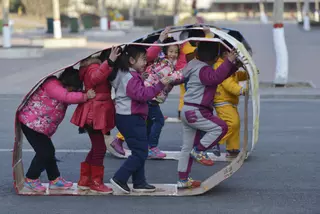 Más de 230 menores, intoxicados por plomo en una guardería de China