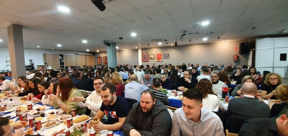 PLAZA DE LA TIENDA- Cena de la fallera mayor