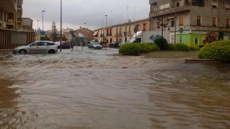 Tormentas de abril que alivian el campo