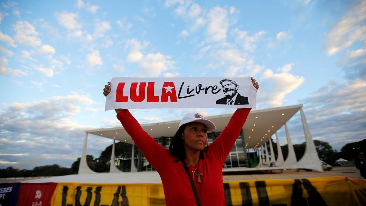 brasil lula 2019-06-25t211713z 170911221 rc149cd90f70 rtrmadp 3 brazil-corruption-lula