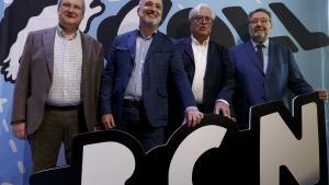 Collboni rep el reconeixement dels exalcaldes socialistes: «Tornarem»