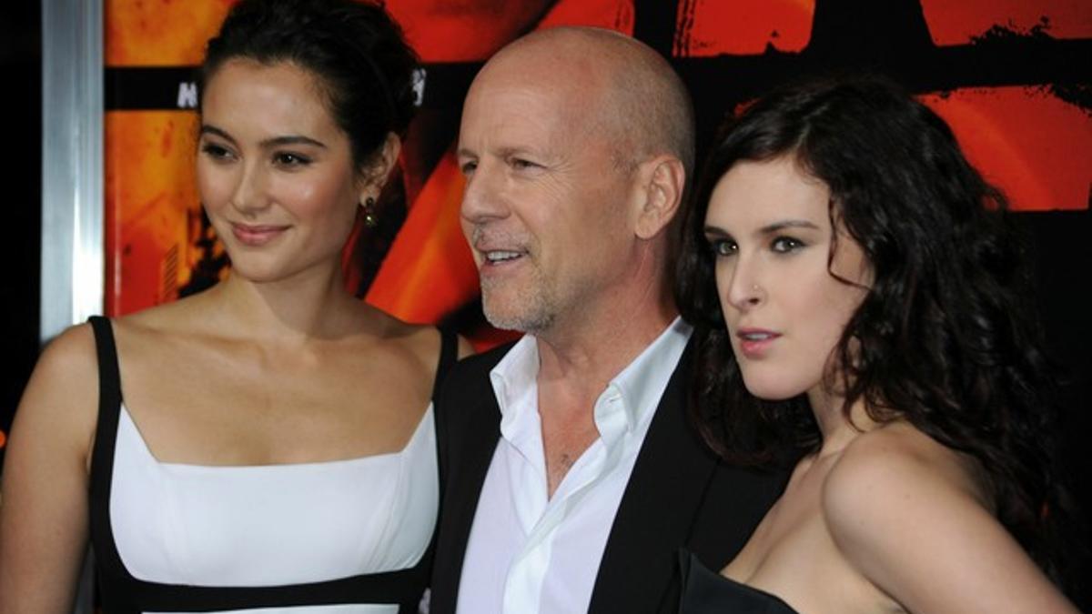 Emma Heming, Bruce Willis y Rumer Willis, en Hollywood