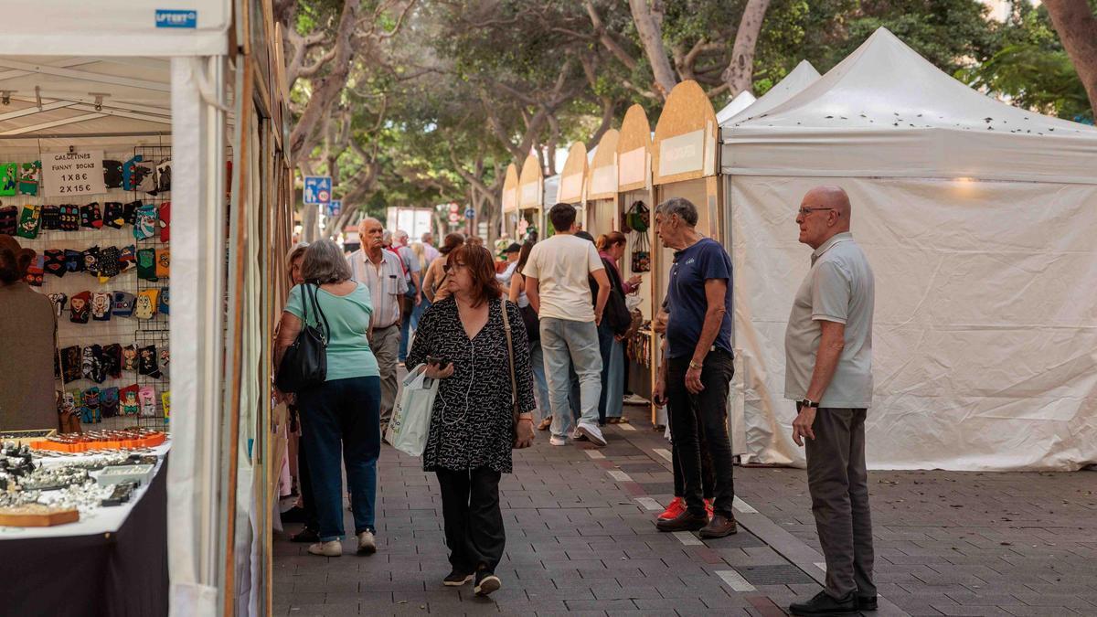 El Mesa y López Market.