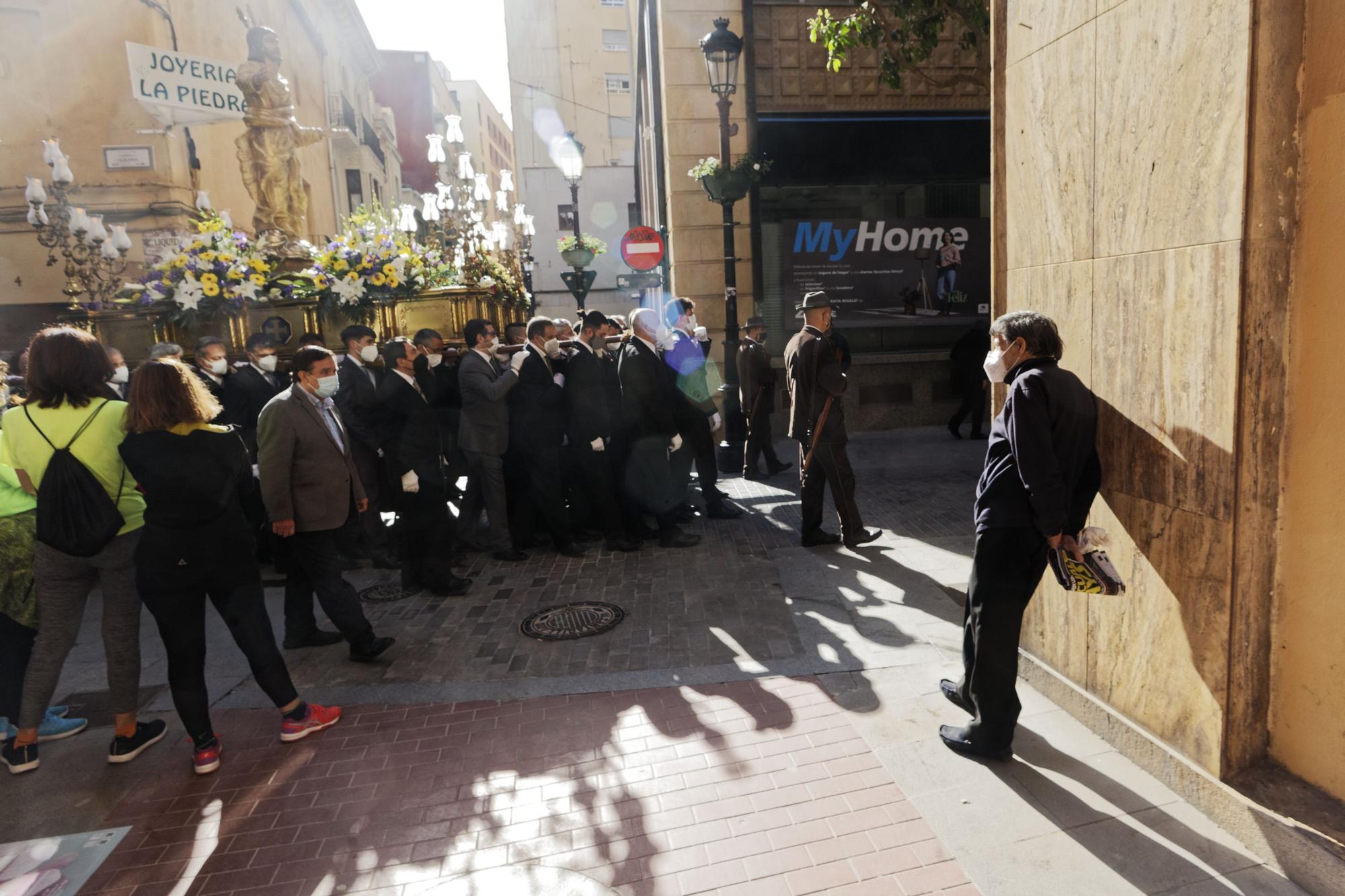 Procesión del Encuentro de Pascua en Castelló.