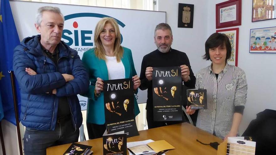 Ramón Quirós, Aurora Cienfuegos, Luis Vigil y Marta Vicente, en la presentación del festival.