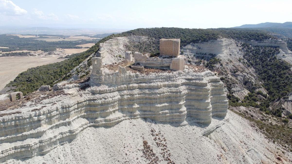 Panorámica del Castillo de Sora en Castejón de Valdejasa