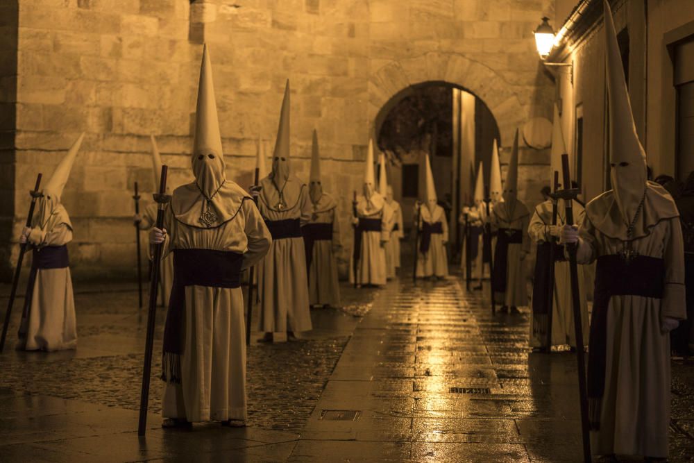 Procesión de Jesús Yacente