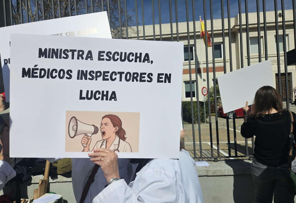 Movilización de los médicos inspectores