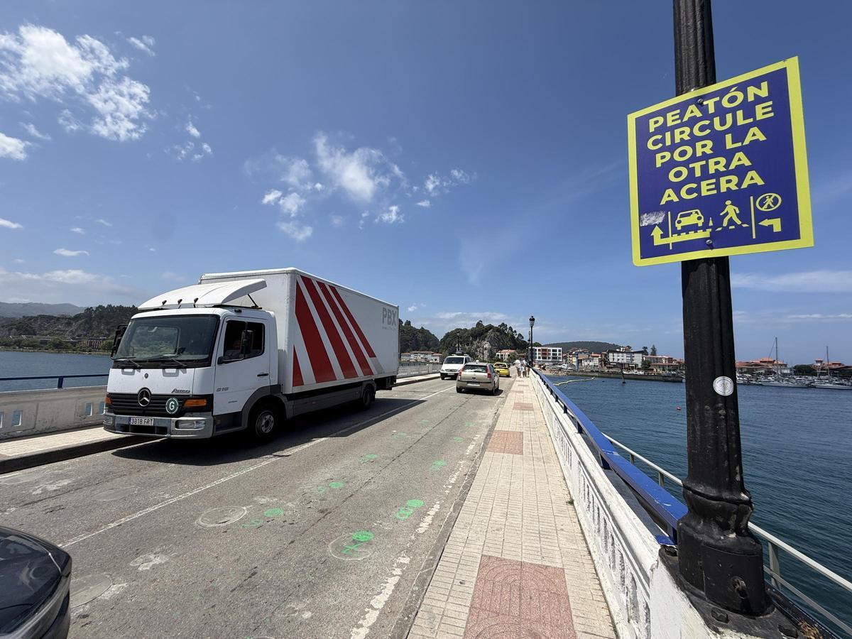 El puente de Ribadesella, abierto todo el verano