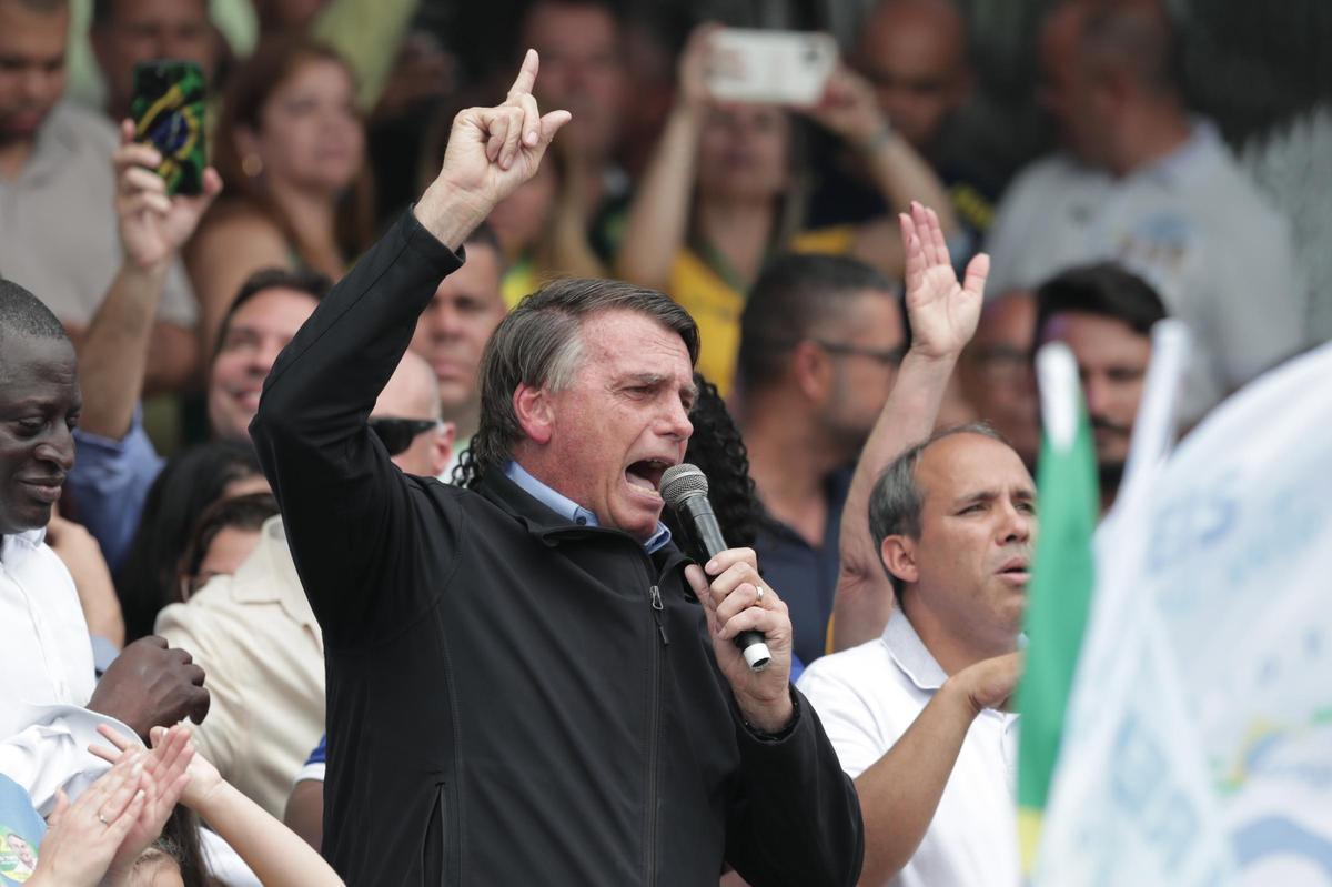 Fotografía de archivo del expresidente brasileño Jair Bolsonaro (c). EFE/ André Coelho Fotografía de archivo del expresidente brasileño Jair Bolsonaro (c). EFE/ André Coelho