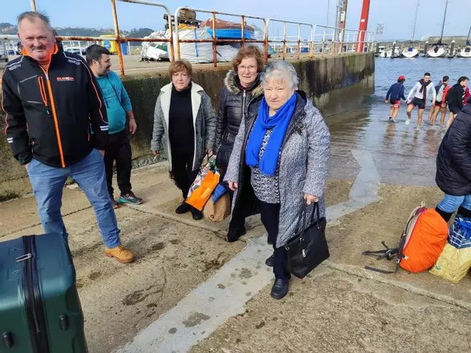 Así fue el «rescate» de las vecinas de Ons