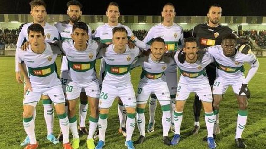 Once inicial del Elche que jugó en Copa en Segovia