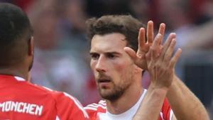 El Bayern i el PSG reserven els titulars i ho paguen amb empats
