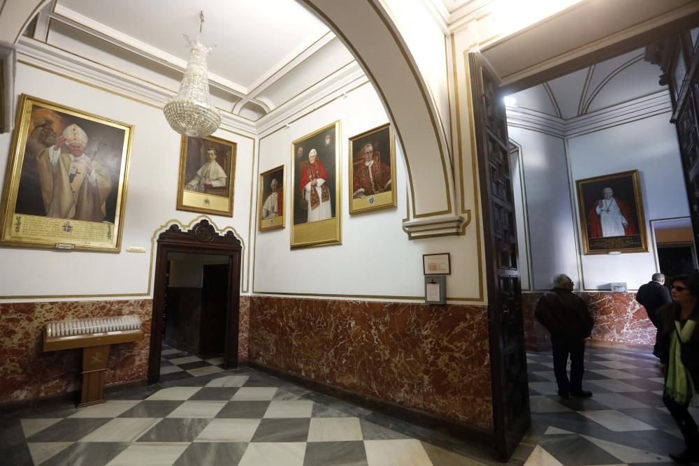 La Basílica de la Virgen de los Desamparados, el templo de los 350 años