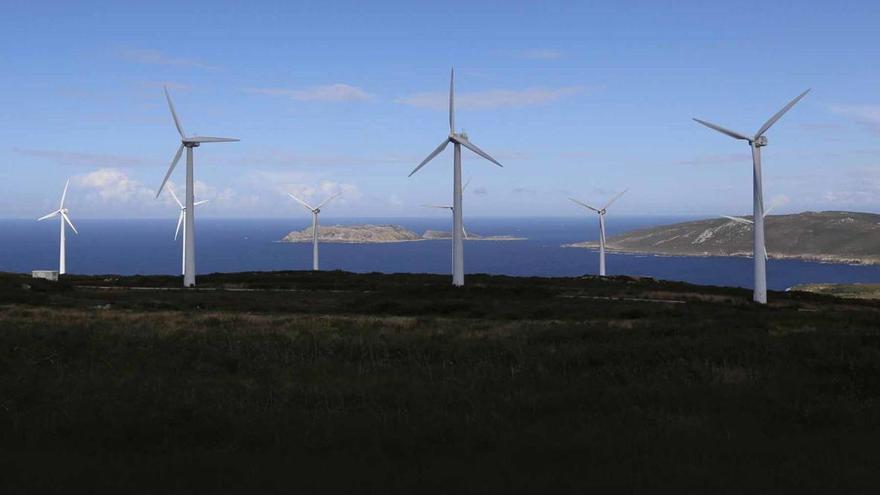 Aerogeneradores de
un parque eólico
de Galicia. | // R. GROBAS