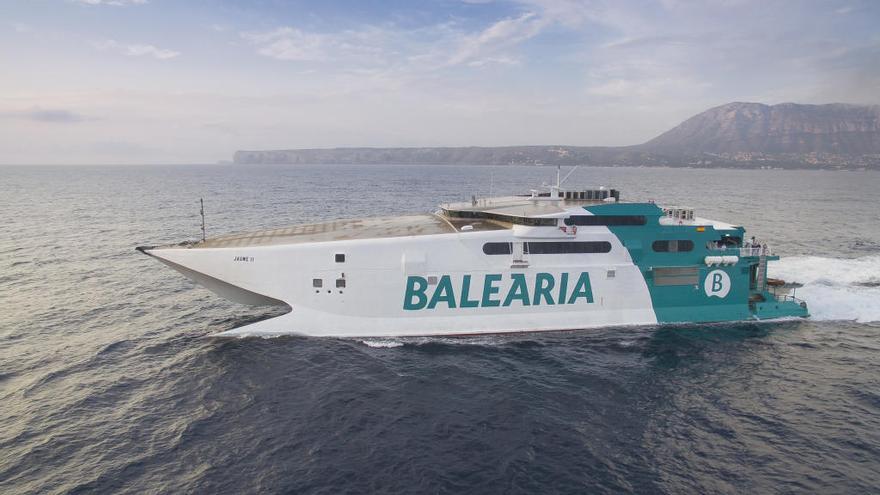 El nuevo rápido de Baleària une Palma e Ibiza en dos horas por 15,50 euros