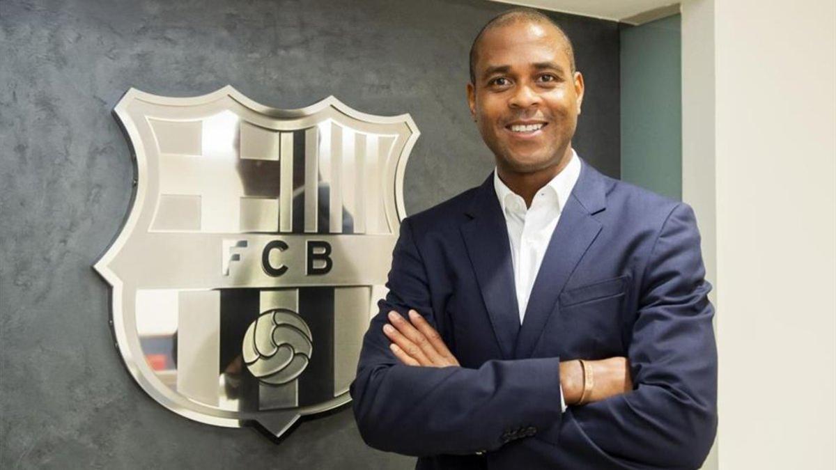 Patrick Kluivert, director del fútbol formativo del FC Barcelona