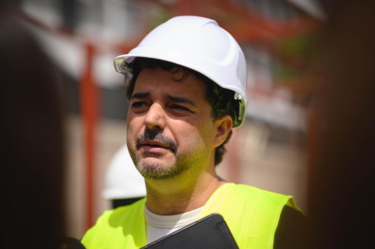 Visita a las obras del nuevo polideportivo de María Jiménez