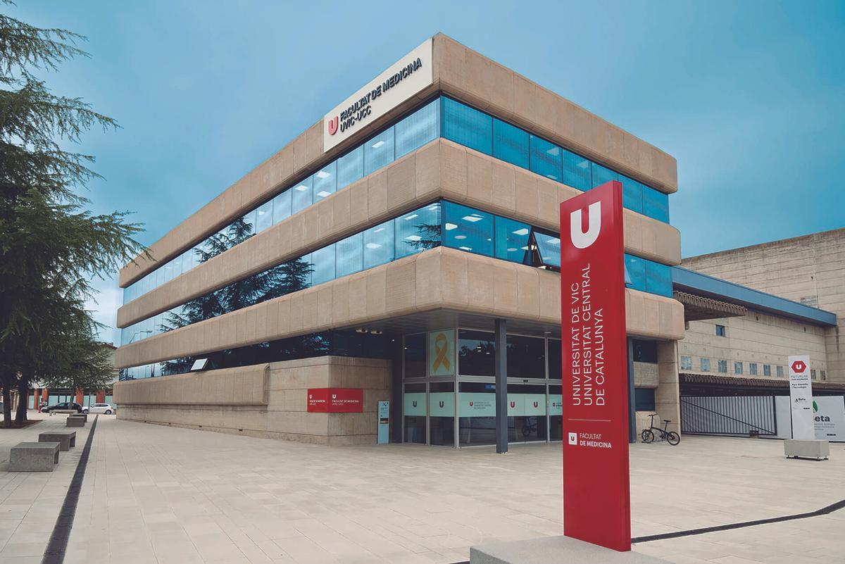 MANRESA . VIC. FACULTAT DE MEDICINA UVIC UCC . MEDICINA