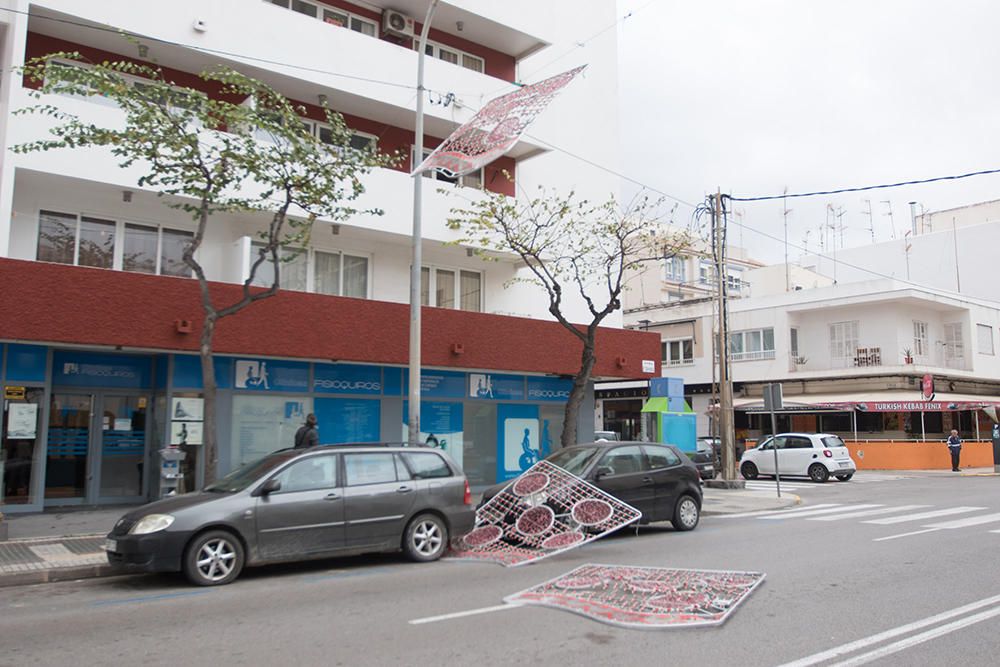 Destrozos por el temporal en Ibiza.