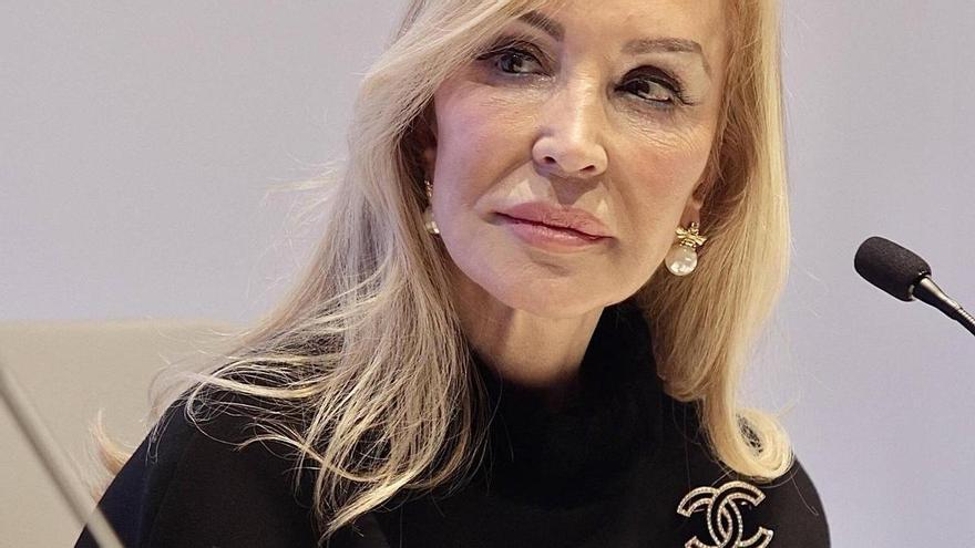 Carmen Lomana: "Podría vivir sin trabajar, pero me hace feliz gestionar y ganar dinero"