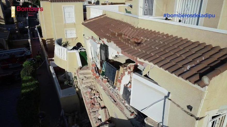 Así ha quedado la vivienda que se ha derrumbado en Orihuela Costa