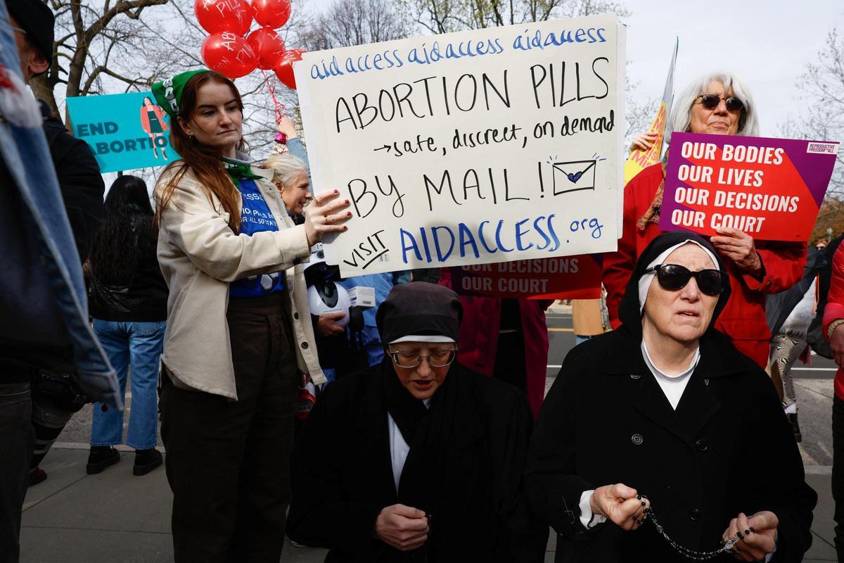La Corte Suprema de Estados Unidos escucha argumentos sobre el fármaco abortivo mifepristona