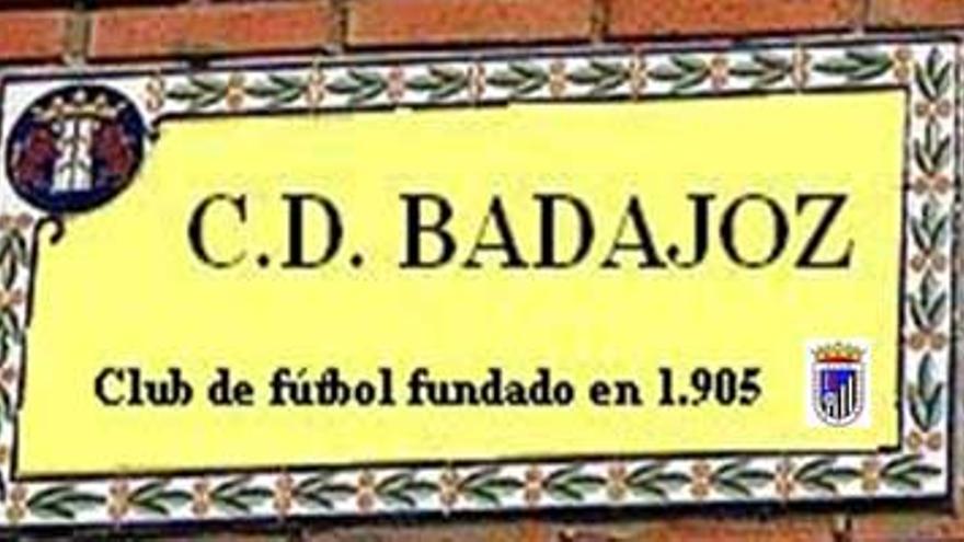 La asociación Ambición Blanquinegra solicita la concesión del nombre de una vía pública al Club Deportivo Badajoz