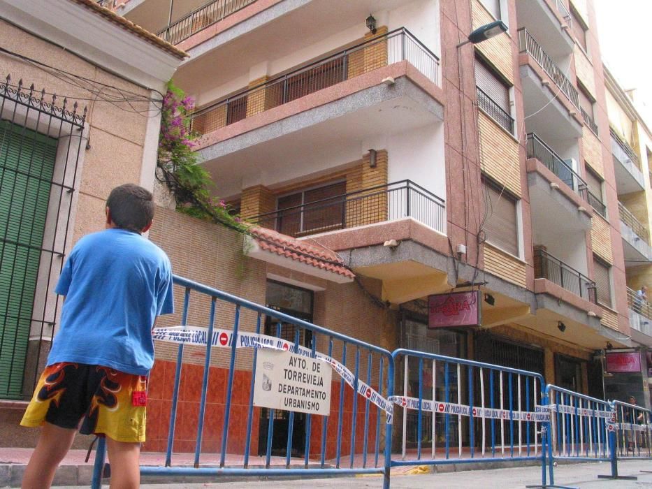 El Ayuntamiento de Torrevieja ha anunciado la adjudicación del derribo del edificio La Ballena más de diez años después de que se ordenara su desalojo por peligro de ruina