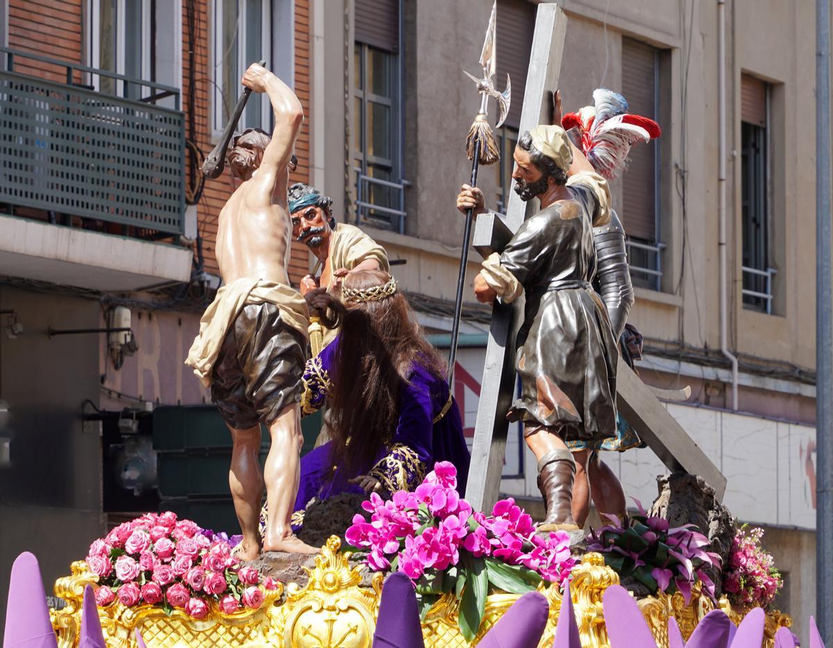 La cofradía cuenta con 3.500 hermanos aproximadamente