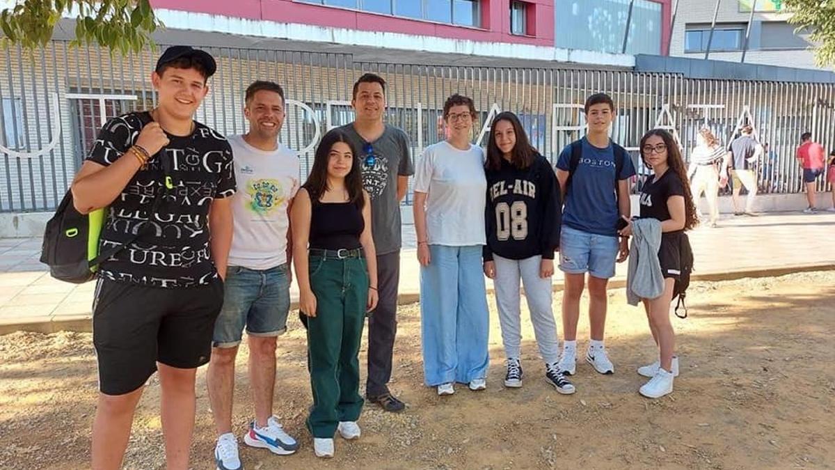 Alumnos participantes del proyecto Erasmus anterior en el que estuvo trabajando el colegio Ruta de la Plata.