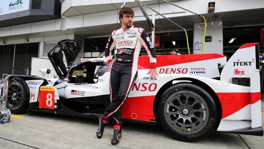 Alonso regresa para ganar en Japón