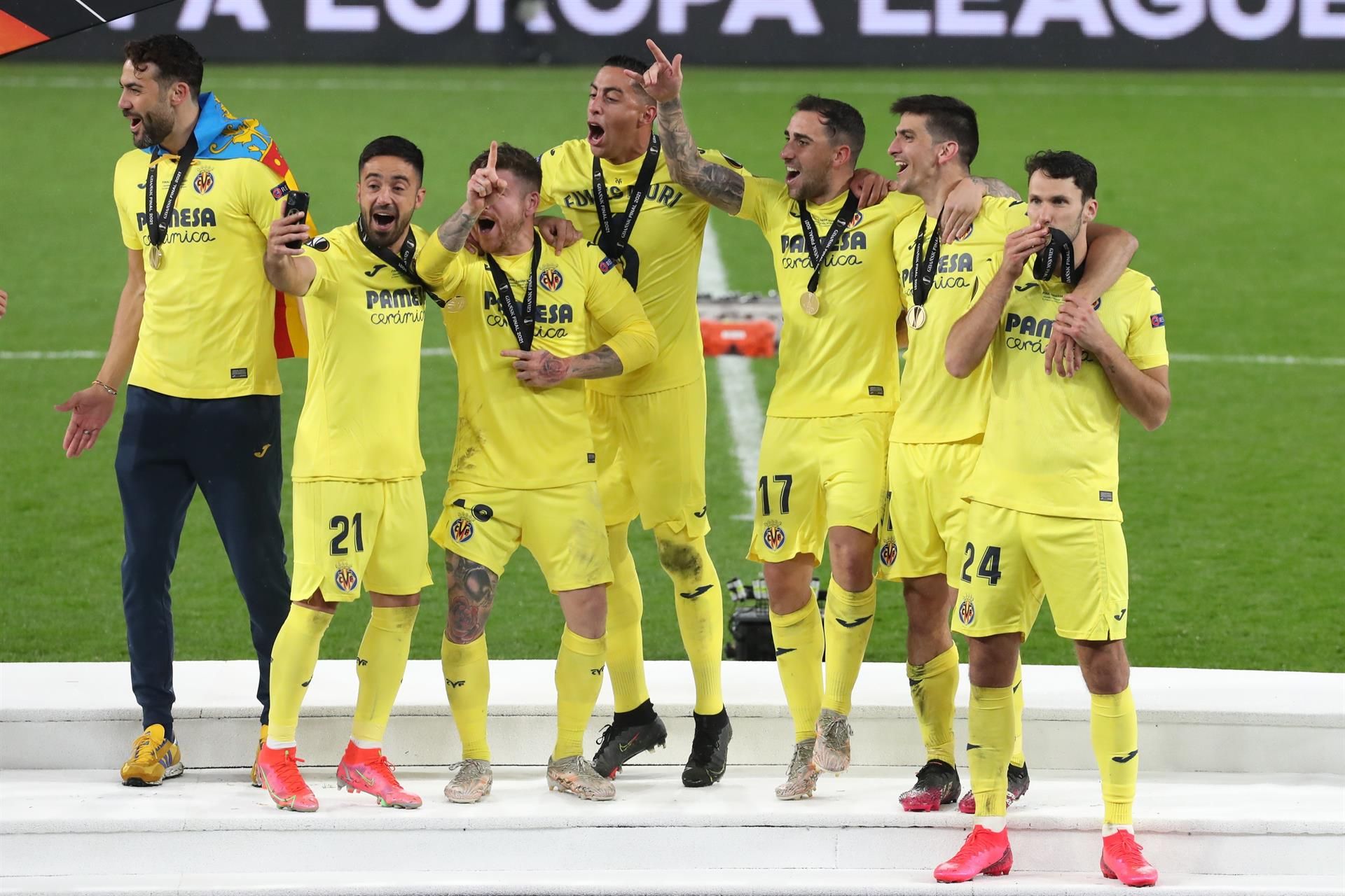 LAS MEJORES IMÁGENES | Así celebró el Villarreal el primer título de su historia